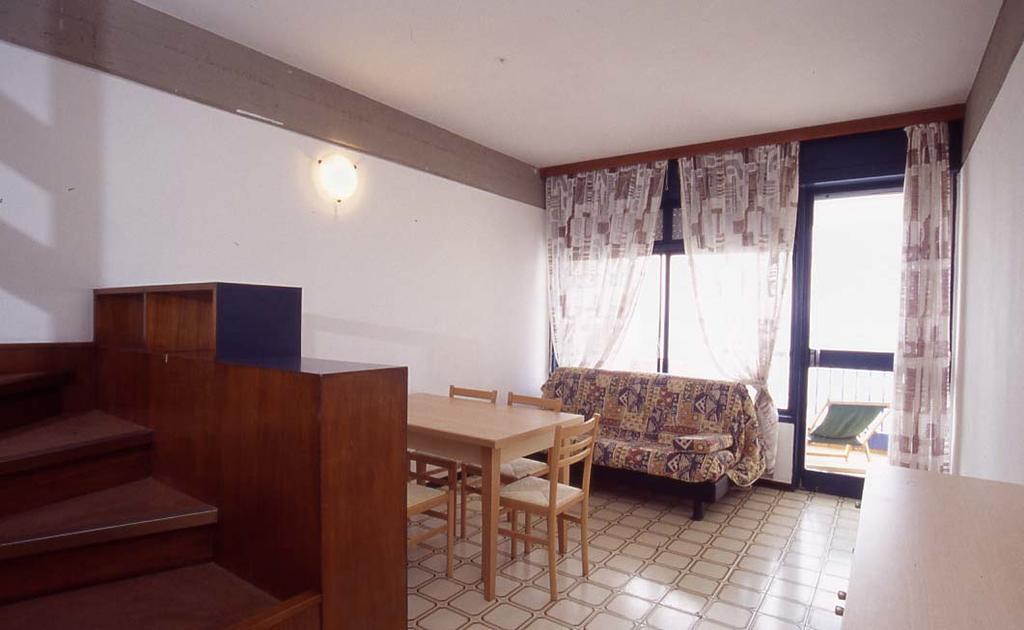 Residence Penelope - Walterigato Apartments Solo Per Famiglie Lido di Jesolo Luaran gambar