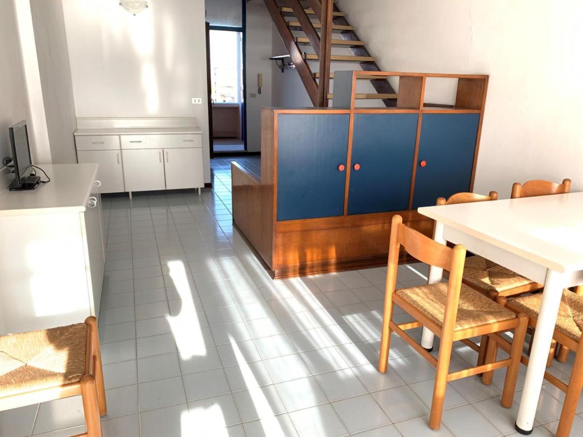Residence Penelope - Walterigato Apartments Solo Per Famiglie Lido di Jesolo Luaran gambar
